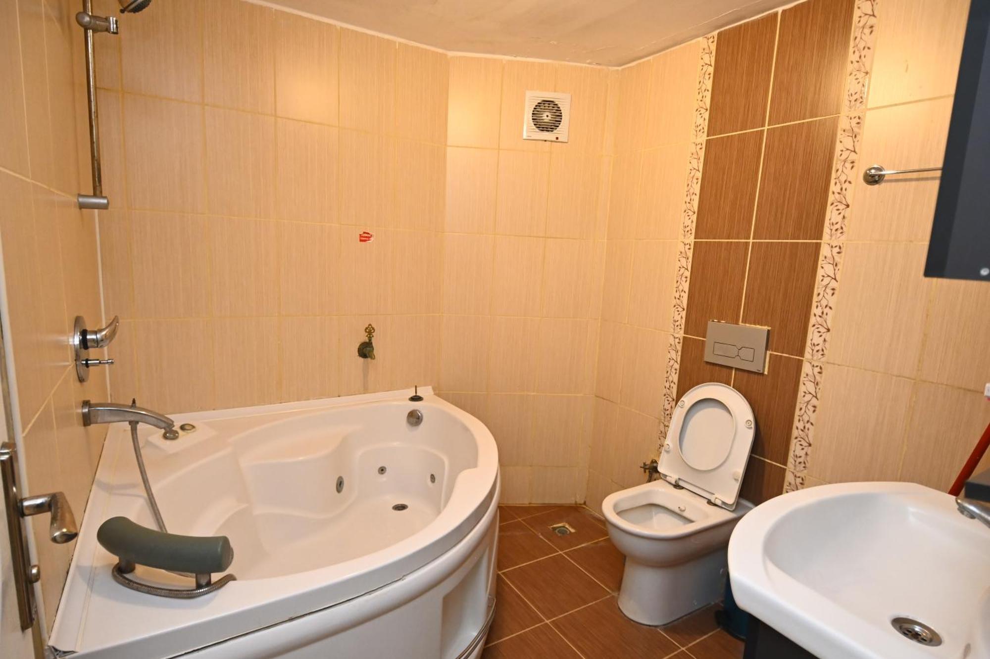 Sarot Thermal Vadi Tatil Koyu - Halal Hotel Bolu Exterior foto