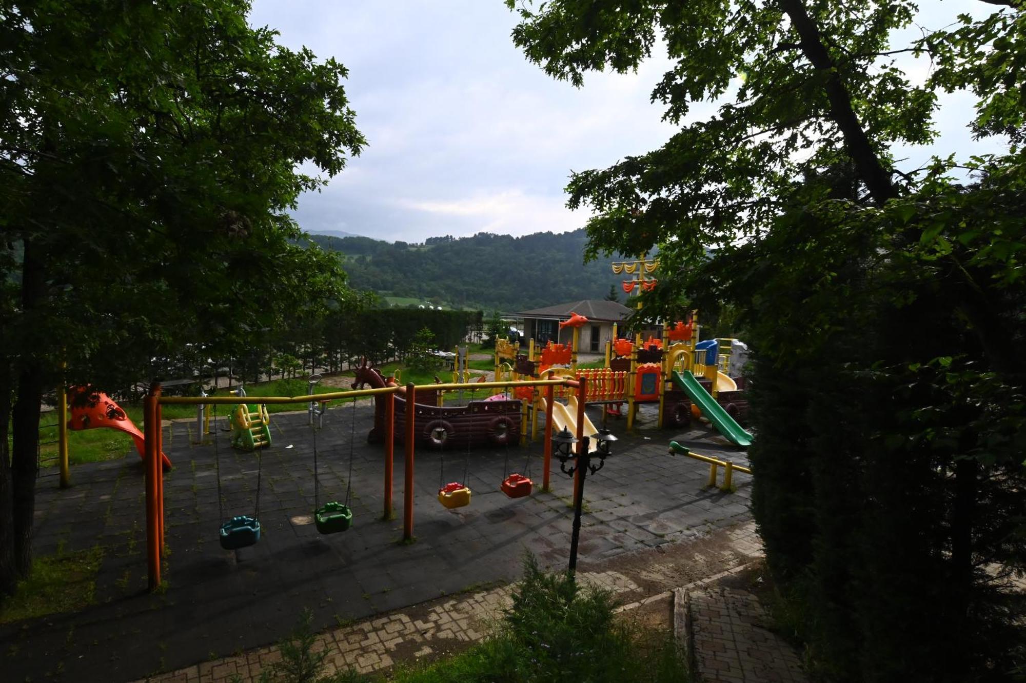 Sarot Thermal Vadi Tatil Koyu - Halal Hotel Bolu Exterior foto